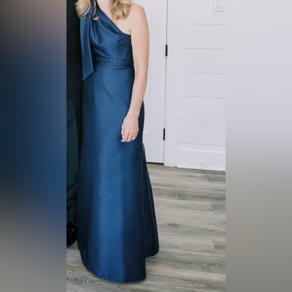 Alfred Sung Navy Blue- MOB/Prom Dress